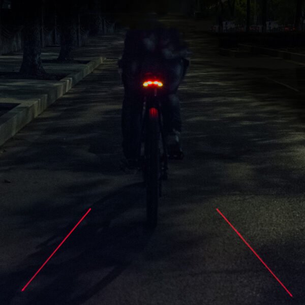722da728-da59-481e-8f56-1d2c7416268e.jpg Smart Bicycle LED Tail Light with Remote Control | USB Rechargeable